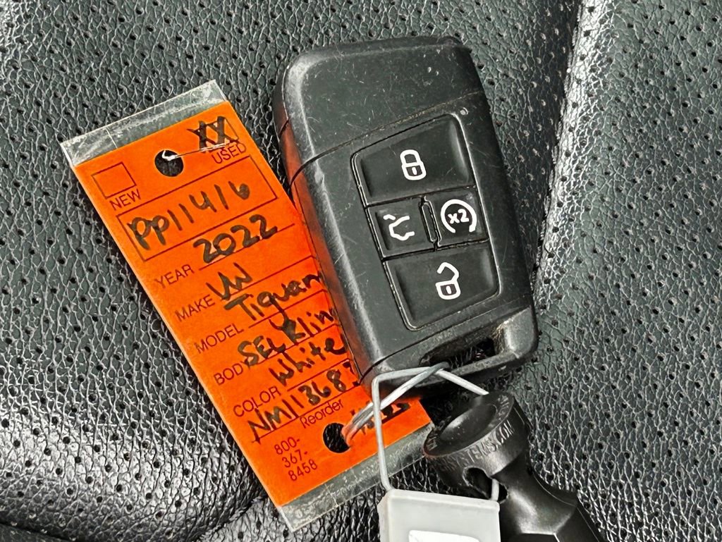 Used 2022 Volkswagen Tiguan SEL R-Line image 57