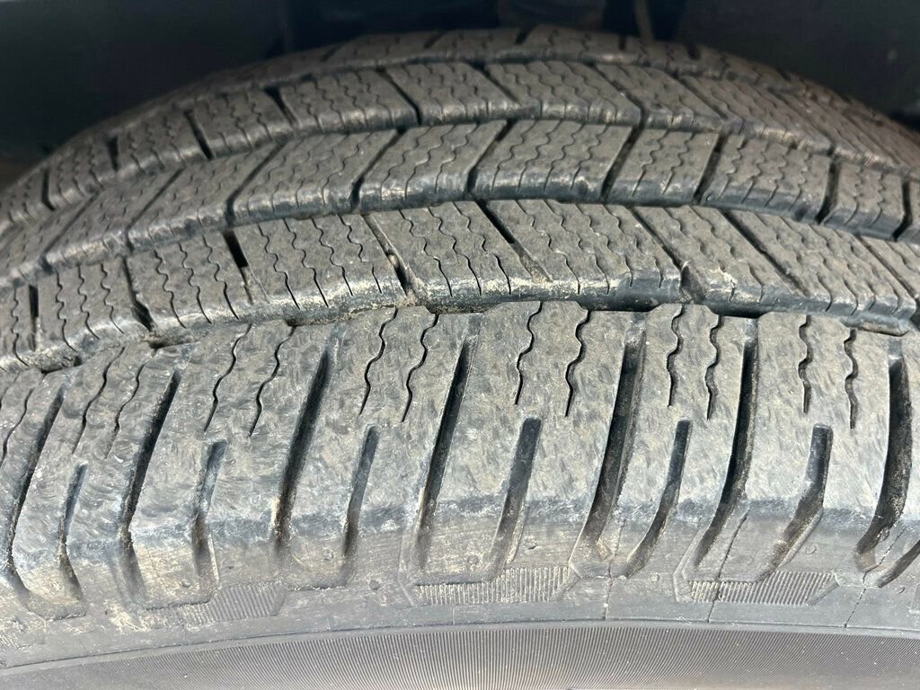 Used 2013 Toyota Sequoia Platinum AWD/4WD image 13