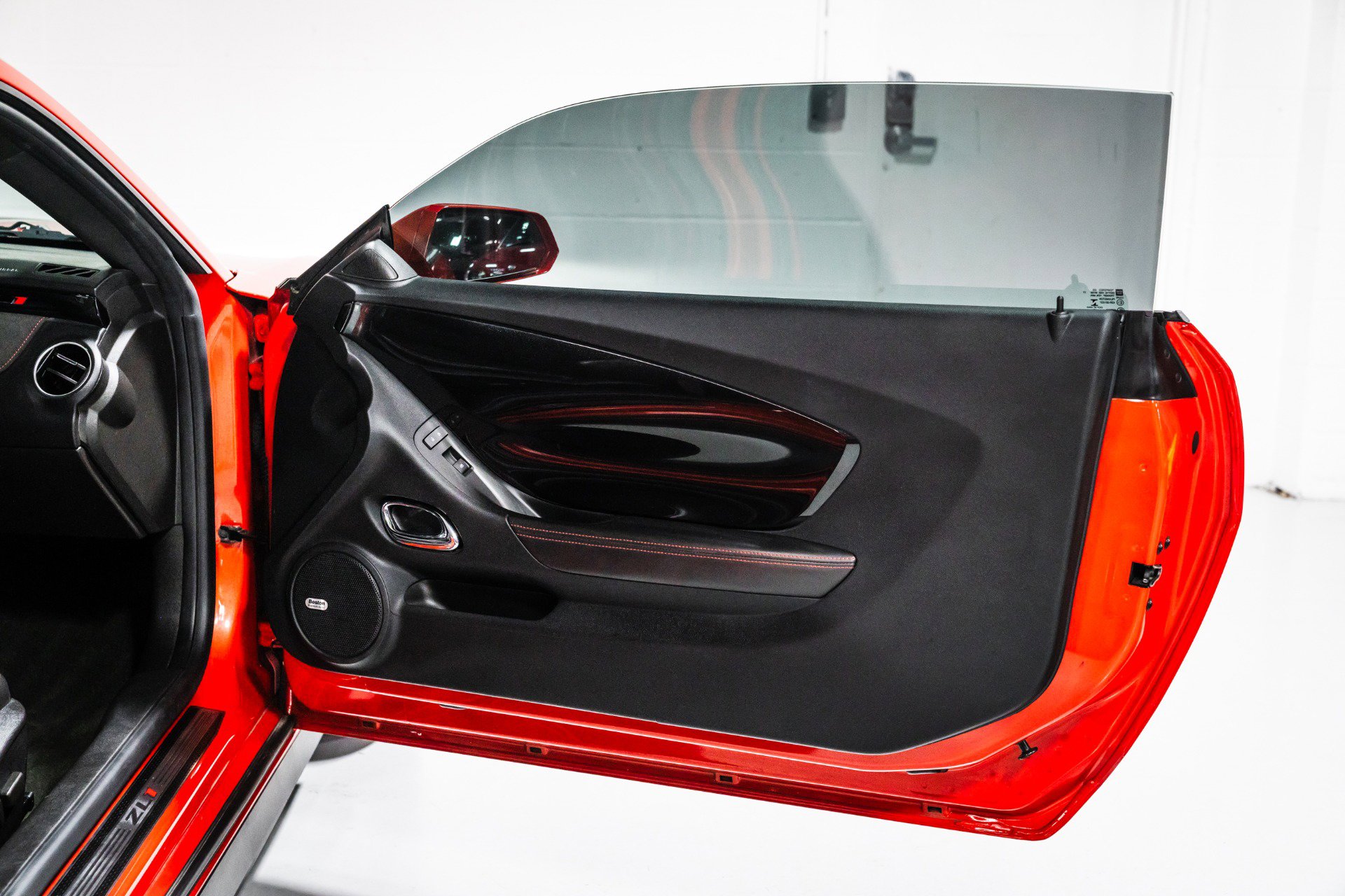 Used 2013 Chevrolet Camaro ZL1 RWD image 27