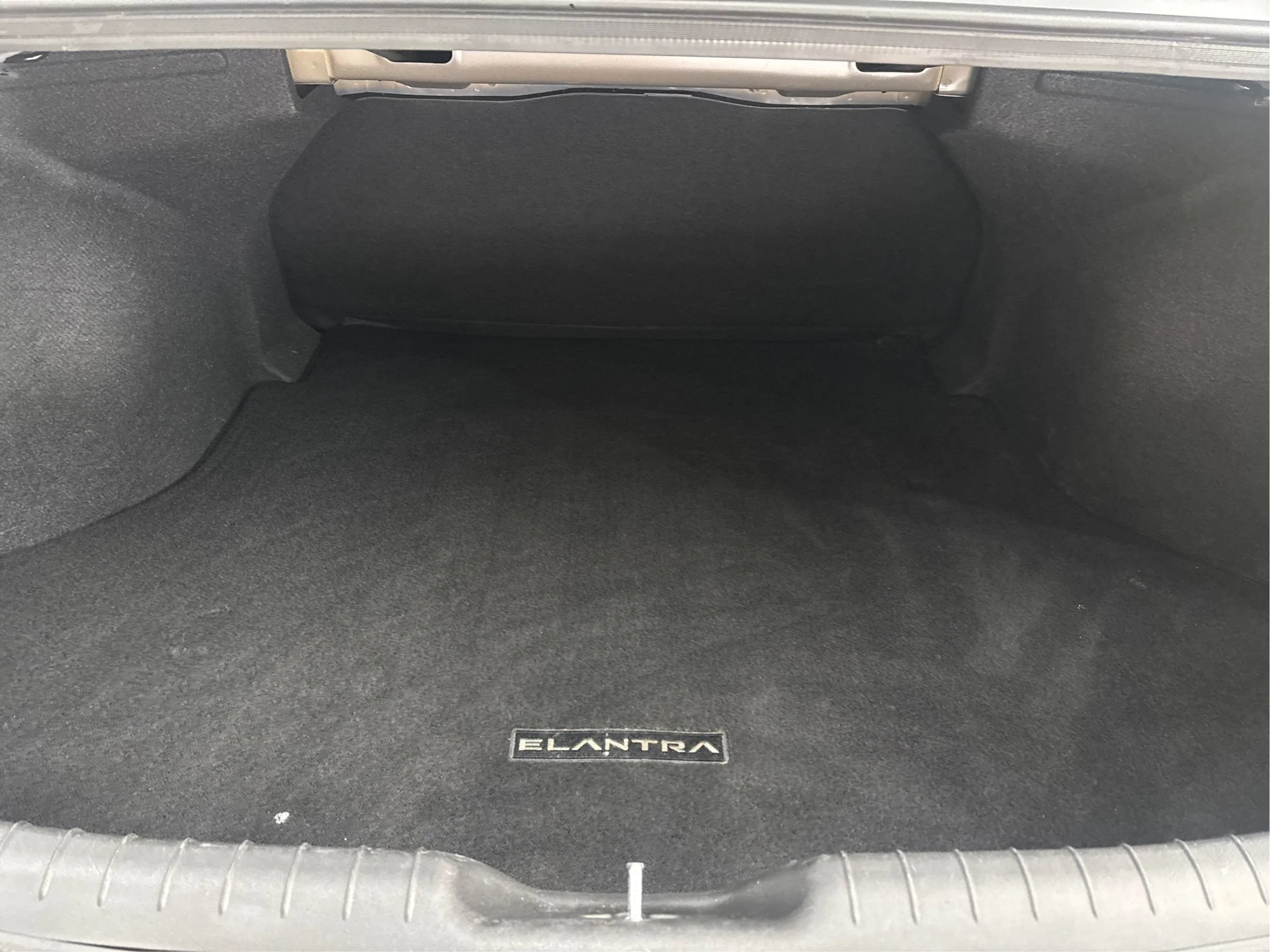 Used 2023 Hyundai Elantra SEL w/ Convenience Package FWD image 16