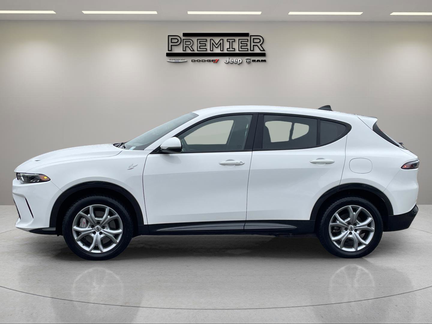 Used 2024 Dodge Hornet R/T image 10