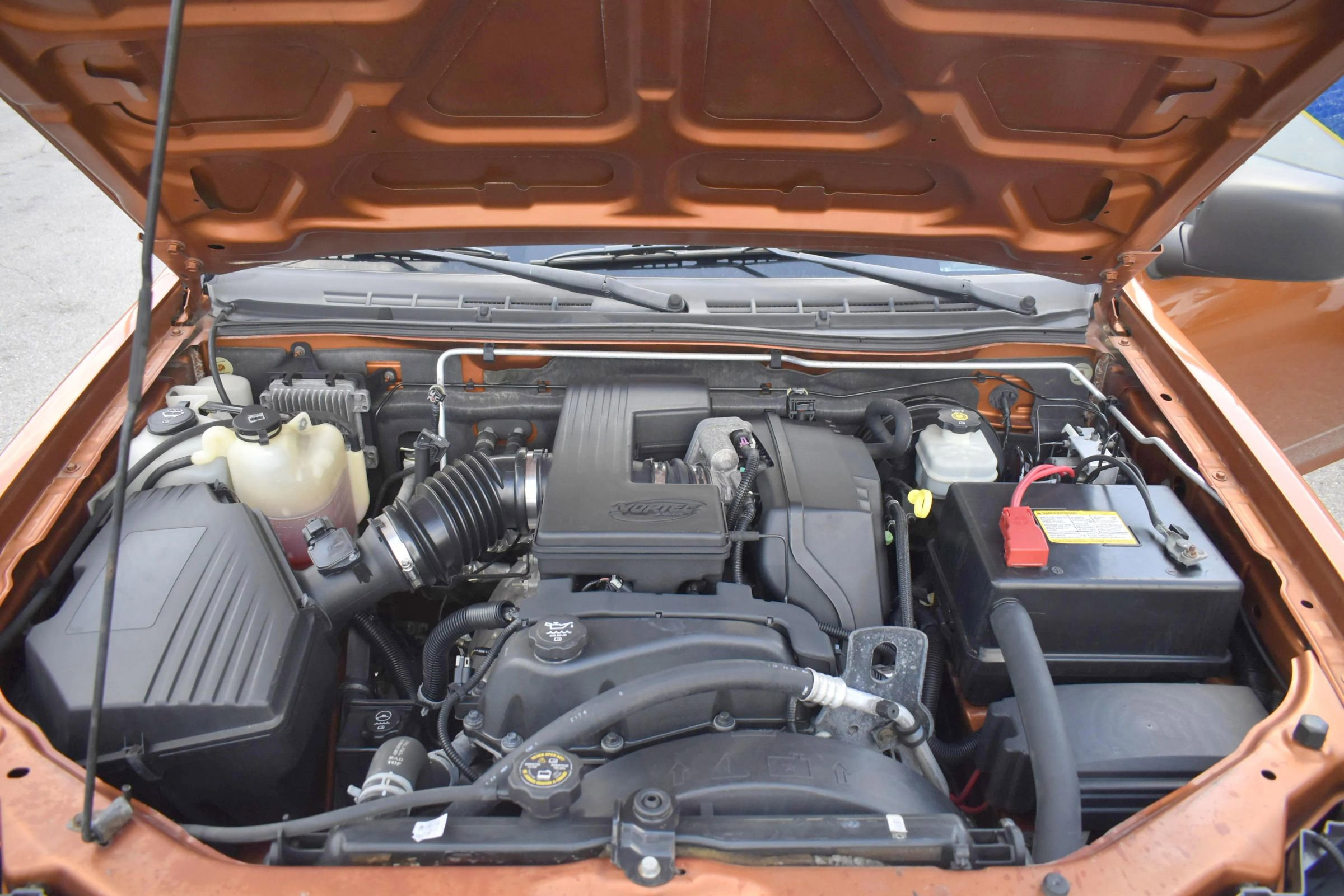Used 2005 Chevrolet Colorado LS image 25