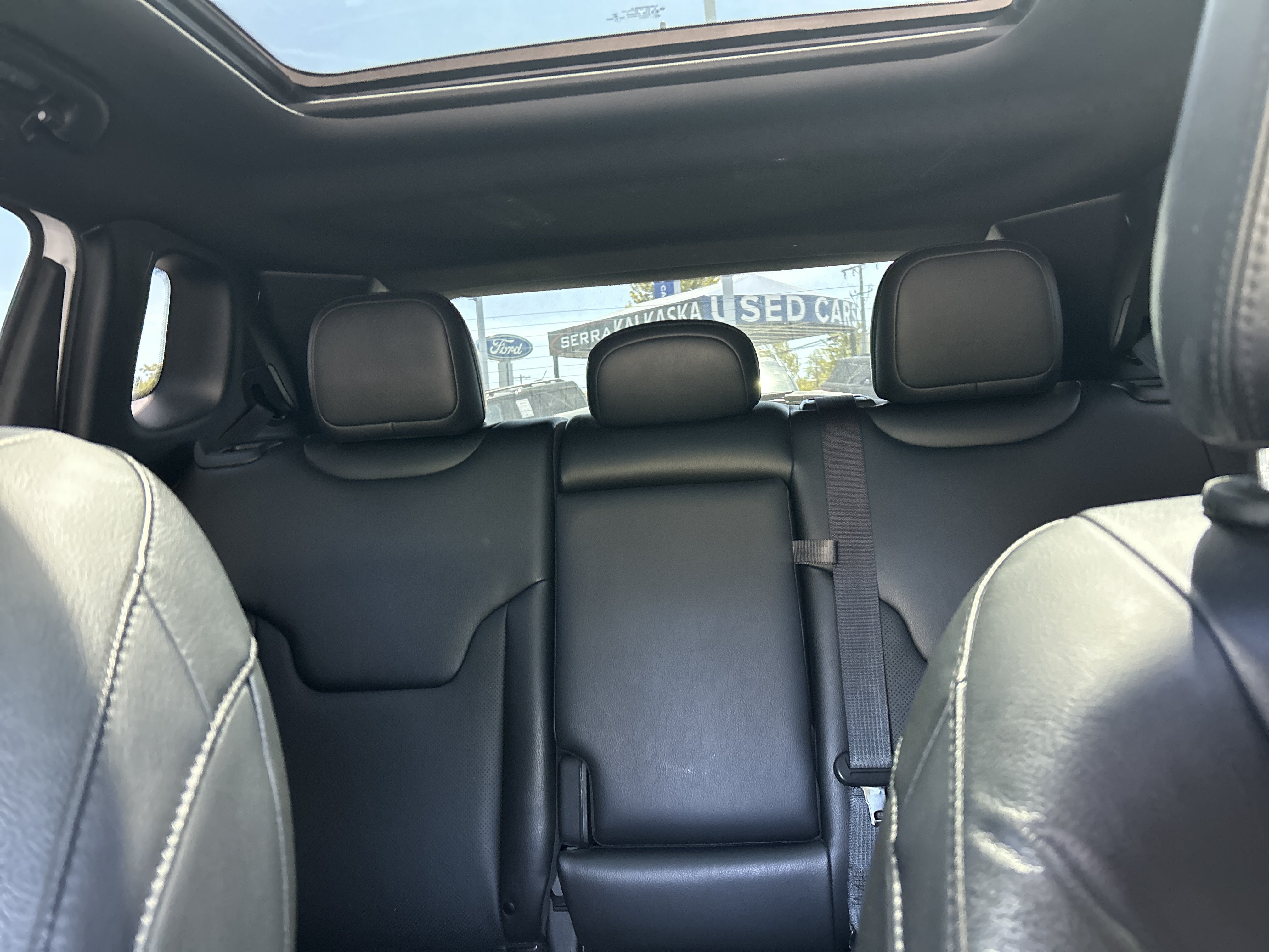 Used 2022 Jeep Compass High Altitude AWD/4WD image 23