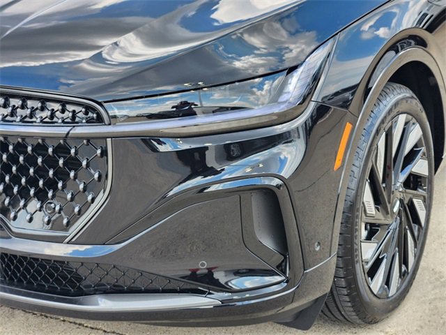 New 2024 Lincoln Nautilus Black Label w/ Jet Appearance Package (87T) image 8