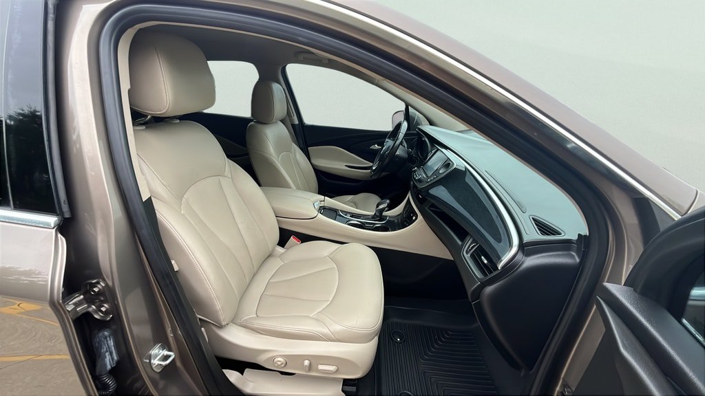 Used 2017 Buick Envision Essence w/ LPO, Interior Luxury Package FWD image 21