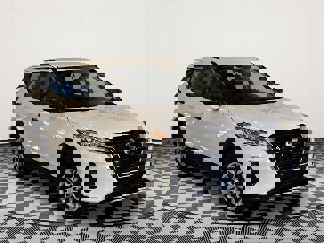 Used 2022 Nissan Kicks S