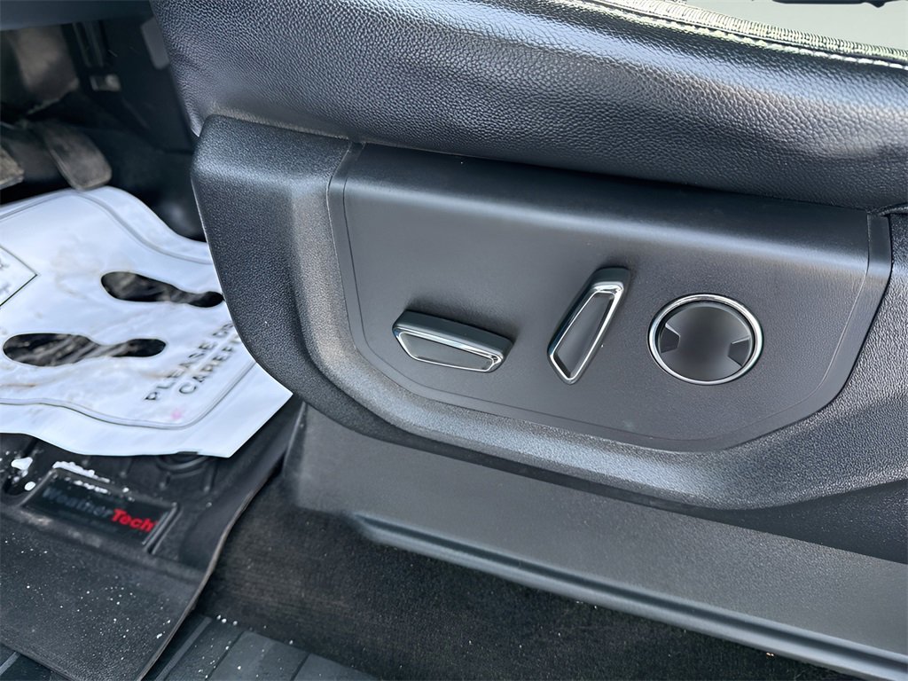 Used 2015 Ford F150 XLT w/ Equipment Group 302A Luxury image 25