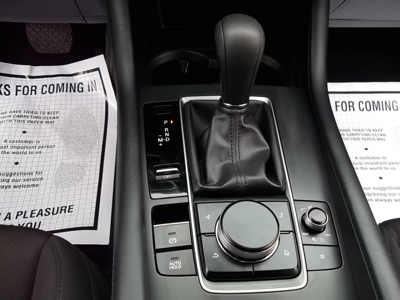 Used 2022 MAZDA MAZDA3 Sedan image 26