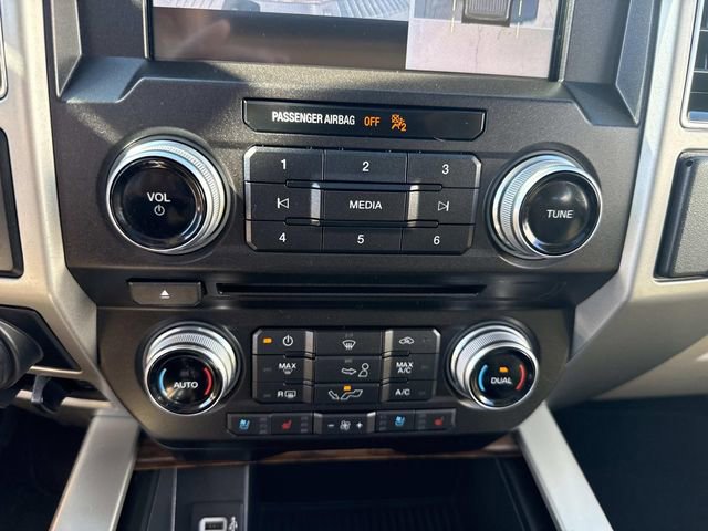 Used 2018 Ford F150 Lariat w/ Equipment Group 502A Luxury image 31