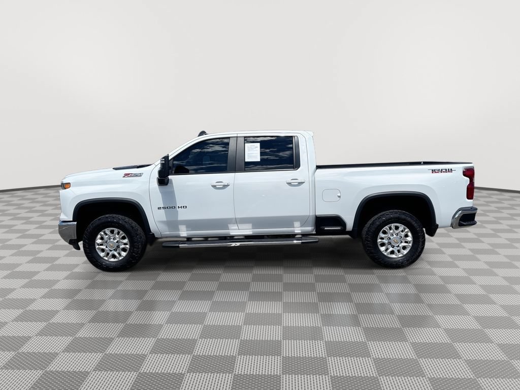 Used 2024 Chevrolet Silverado 2500 LT w/ Convenience Package AWD/4WD image 7