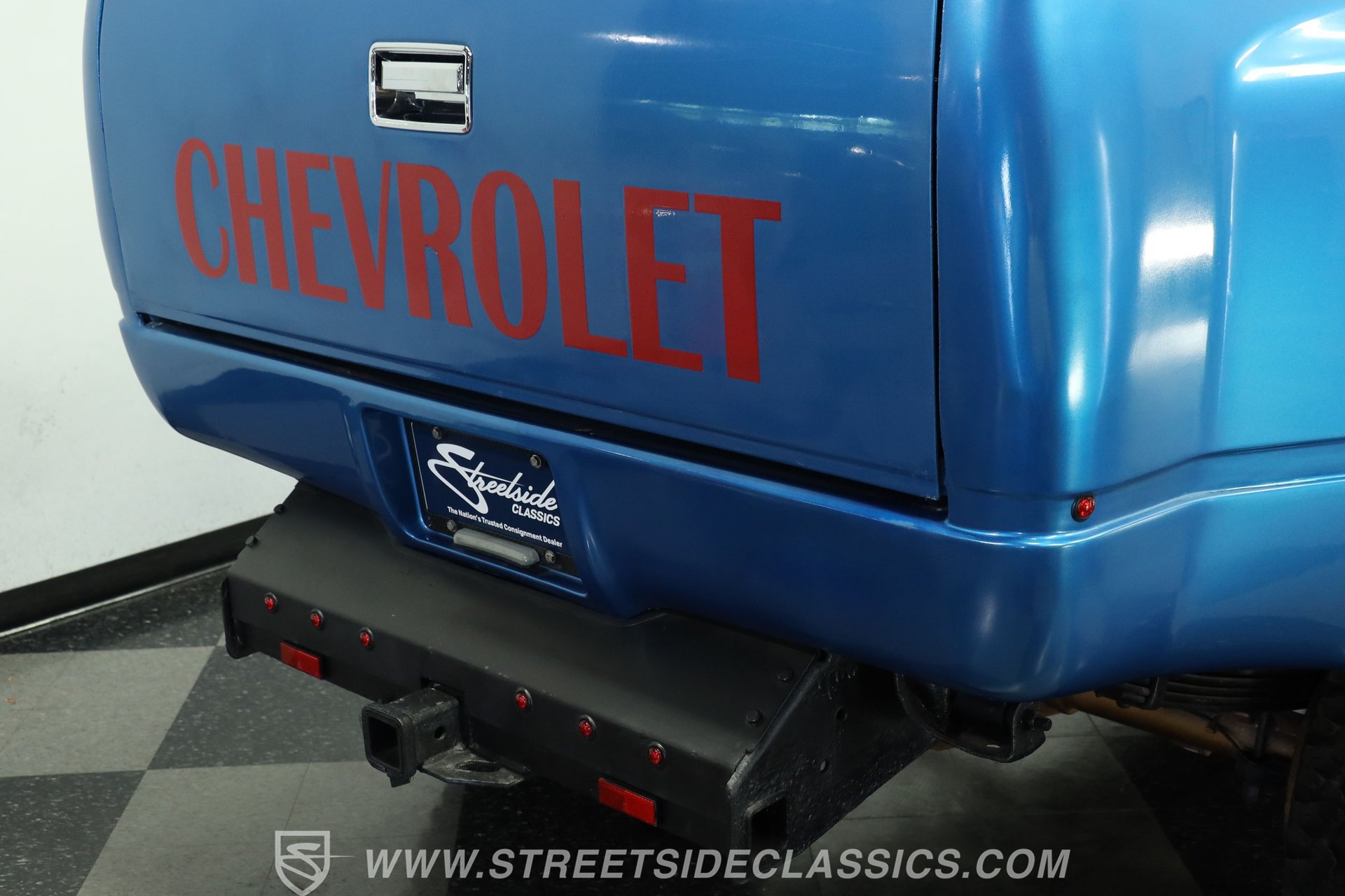 Used 1988 Chevrolet Silverado 1500 4x4 Regular Cab image 24