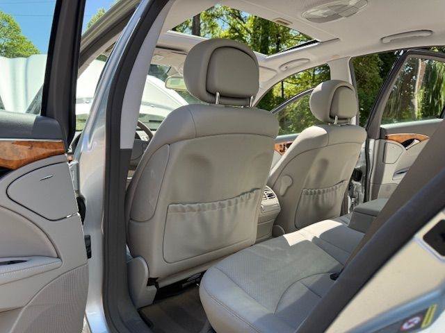 Used 2007 Mercedes-Benz E 350 Sedan image 17