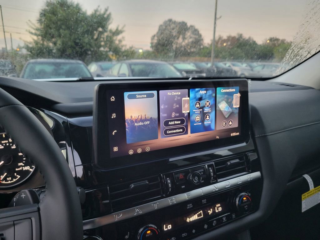 New 2026 Nissan Pathfinder SV image 8