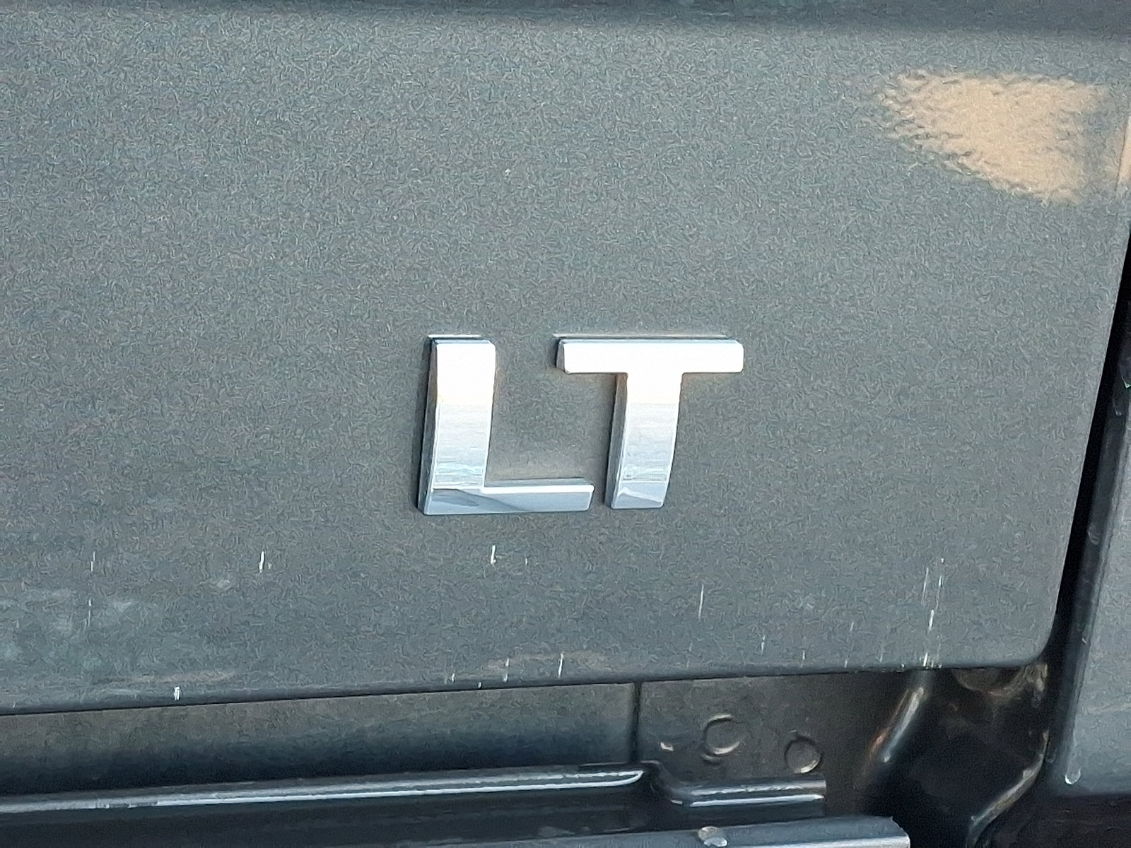 Used 2018 Chevrolet Silverado 1500 LT w/ All Star Edition image 29