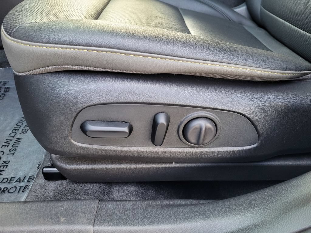 Used 2025 Chevrolet Trax ACTIV w/ Driver Confidence Package FWD image 13