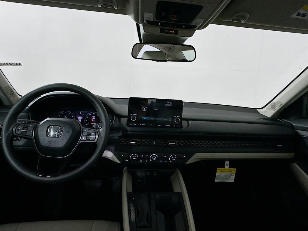 Certified 2025 Honda Accord SE video 3