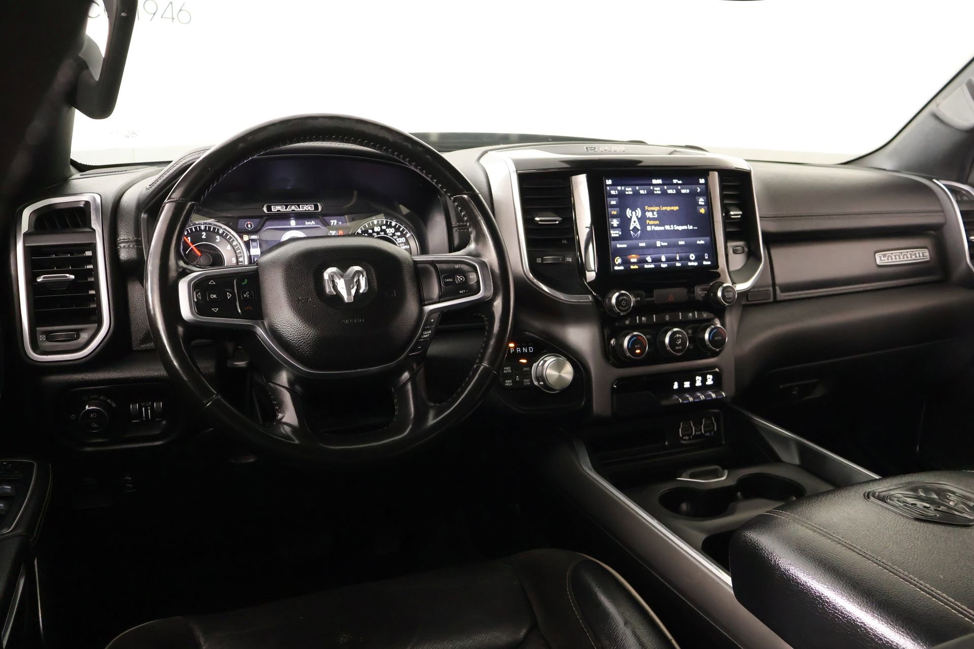 Used 2021 RAM 1500 Laramie AWD/4WD image 2