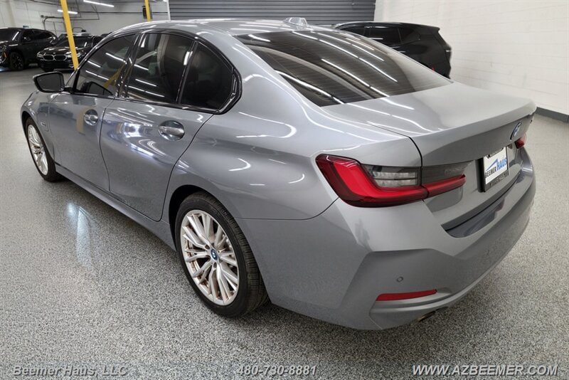 Used 2023 BMW 330e w/ Driving Assistance Package RWD image 14