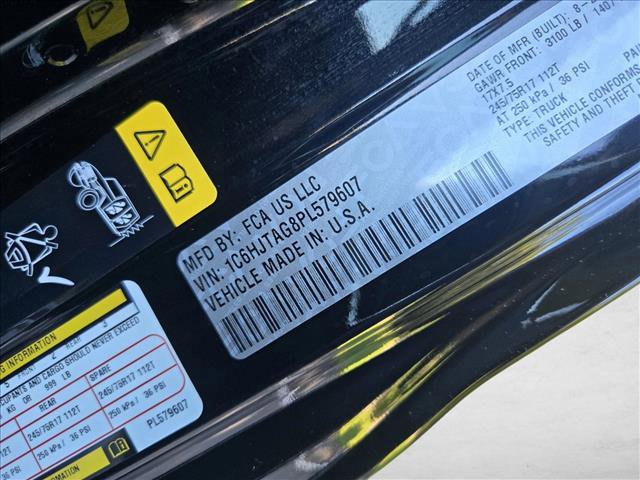 Used 2023 Jeep Gladiator Sport image 23