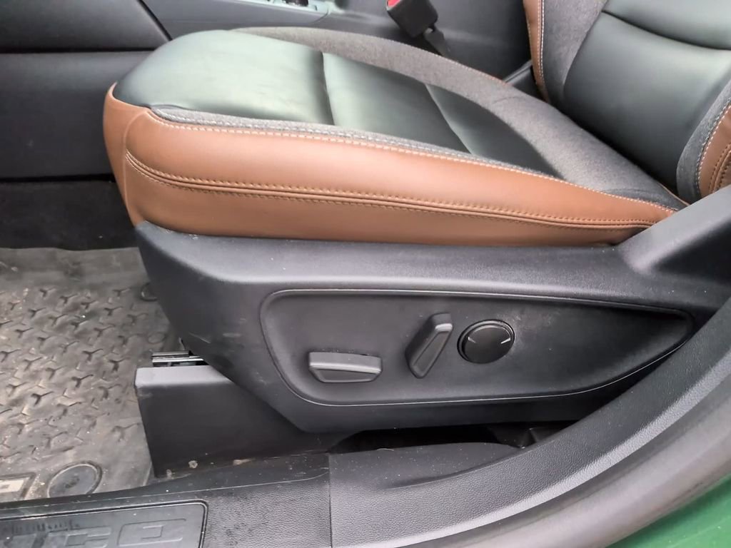 Used 2024 Ford Bronco Sport Outer Banks w/ Tech Package image 18