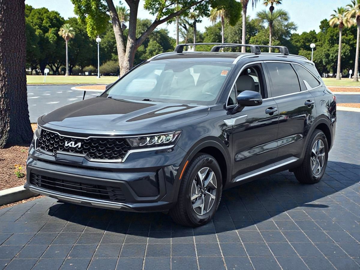 Used 2022 Kia Sorento S FWD image 4