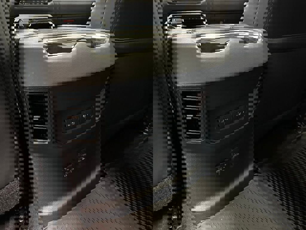 Used 2024 Toyota Tundra Platinum image 51