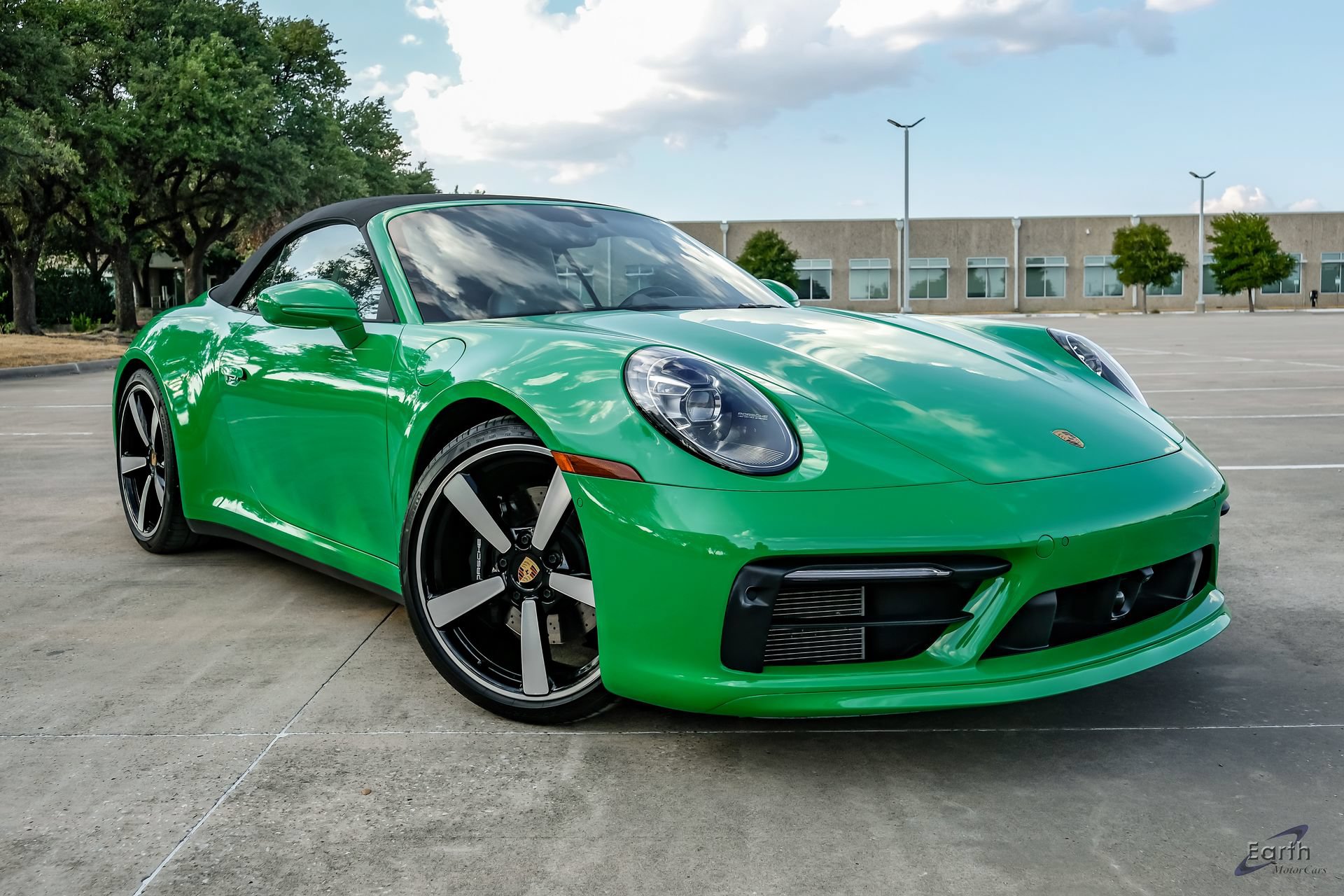 Used 2023 Porsche 911 Carrera 4S AWD/4WD image 23