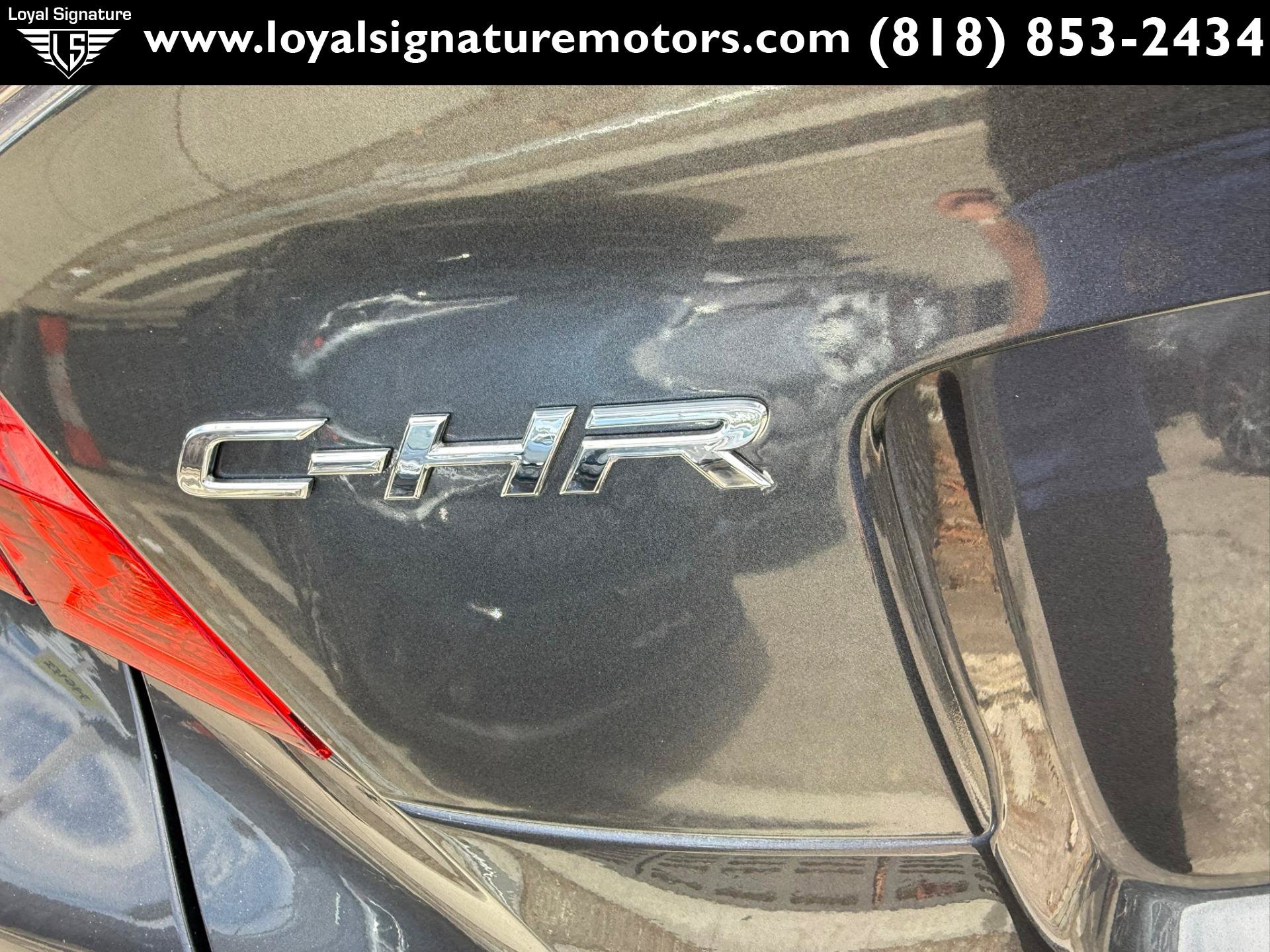 Used 2018 Toyota C-HR XLE FWD image 8