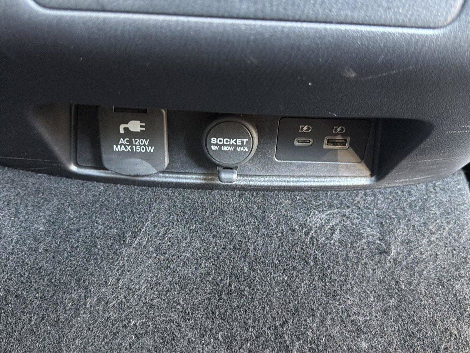 Used 2024 Nissan Armada Platinum w/ Captain's Chairs Package AWD/4WD image 30