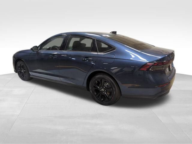 New 2025 Honda Accord SE image 4