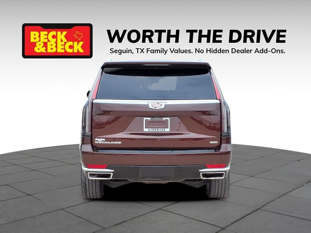 Used 2023 Cadillac Escalade Premium Luxury image 6