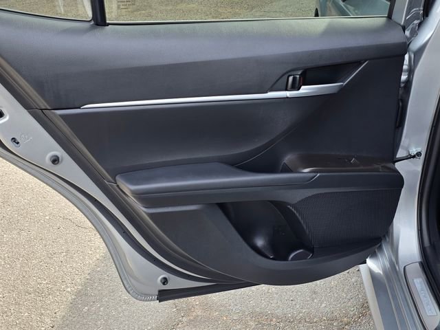 Used 2023 Toyota Camry LE w/ Convenience Package image 19