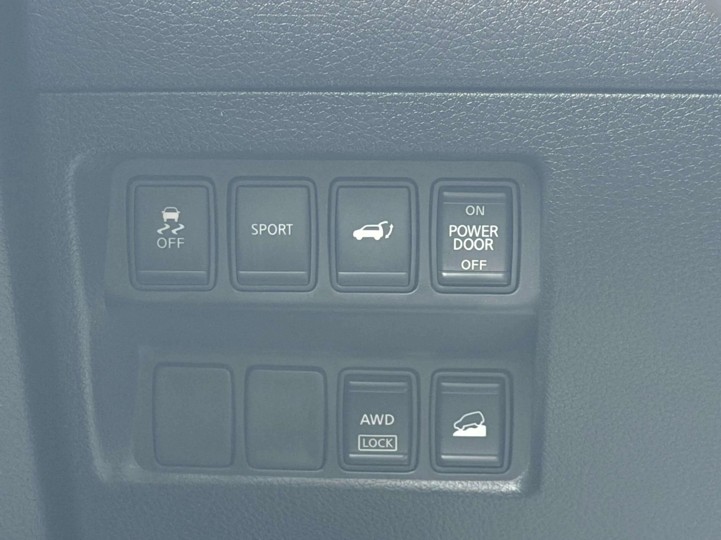 Used 2014 Nissan Rogue SL image 33