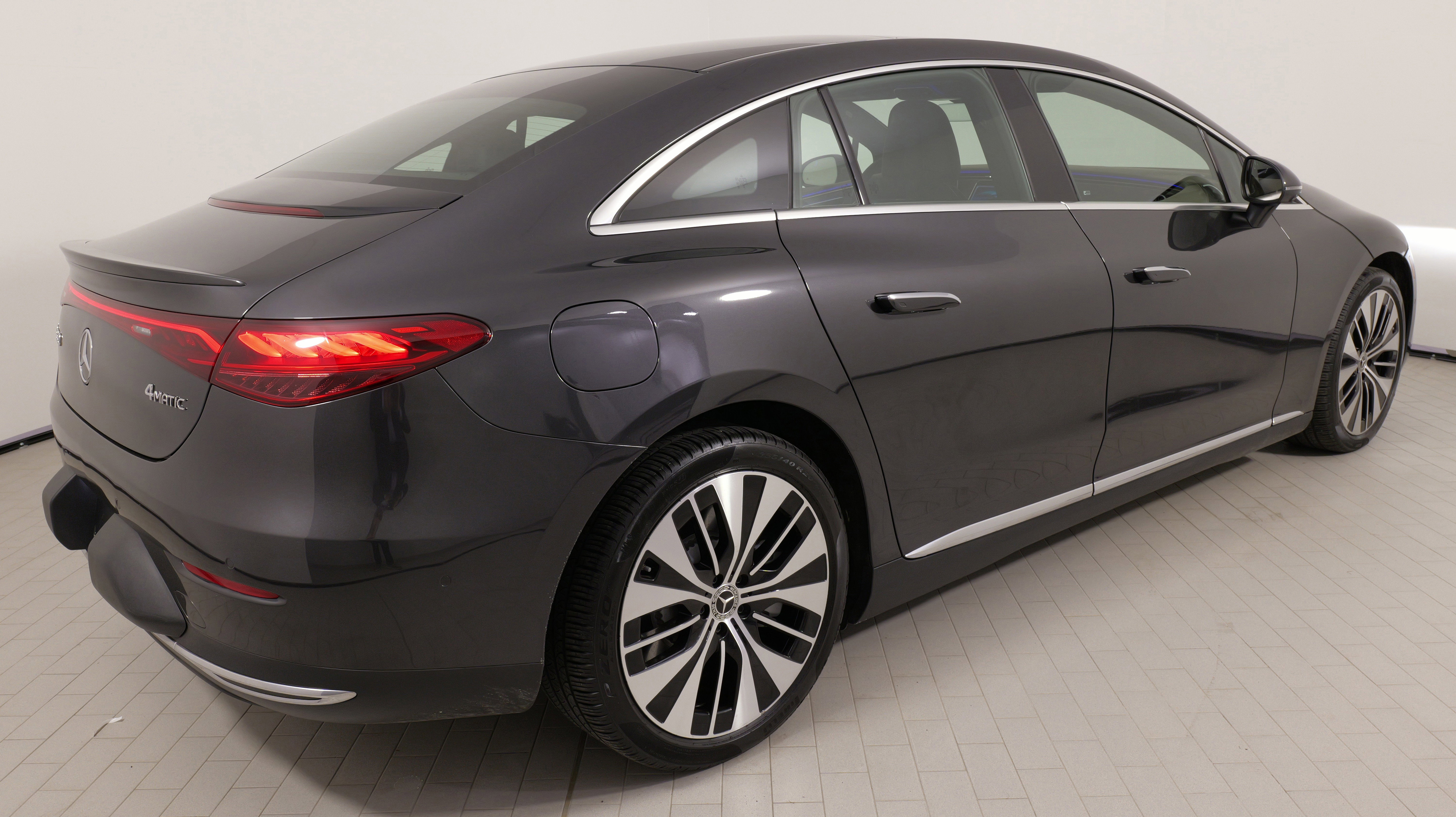 Used 2024 Mercedes-Benz EQE 350+ 4MATIC Sedan image 11