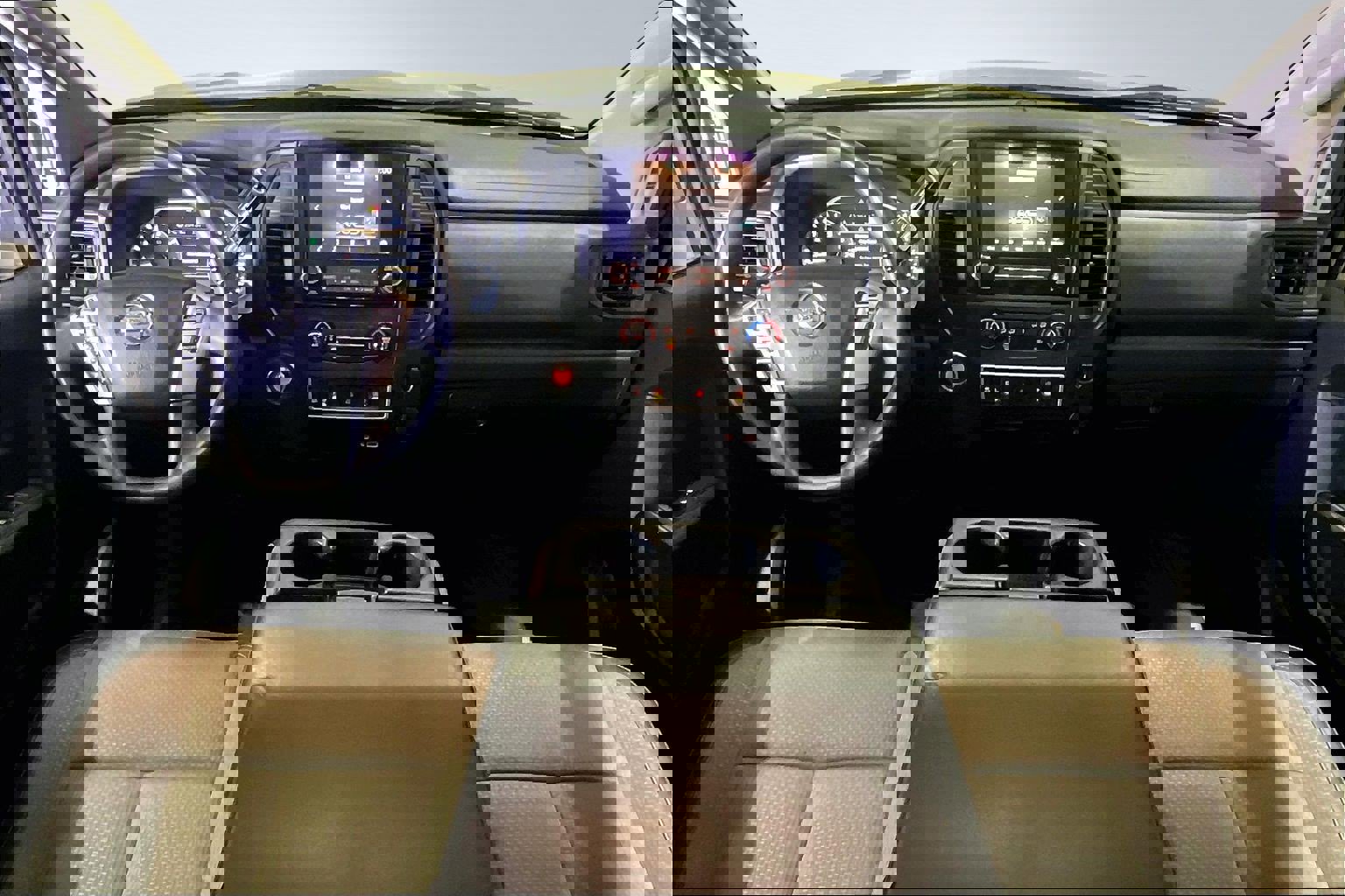 Used 2021 Nissan Titan S w/ S Utility Package image 8