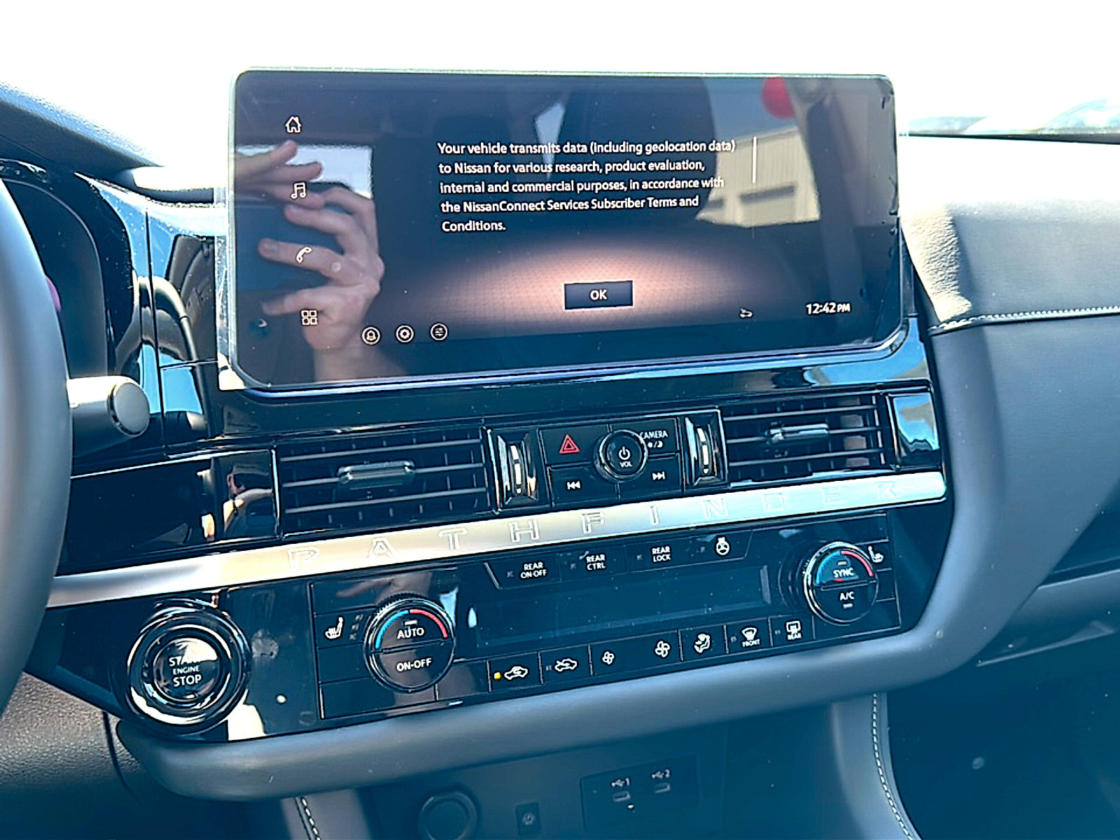 New 2026 Nissan Pathfinder SL image 22