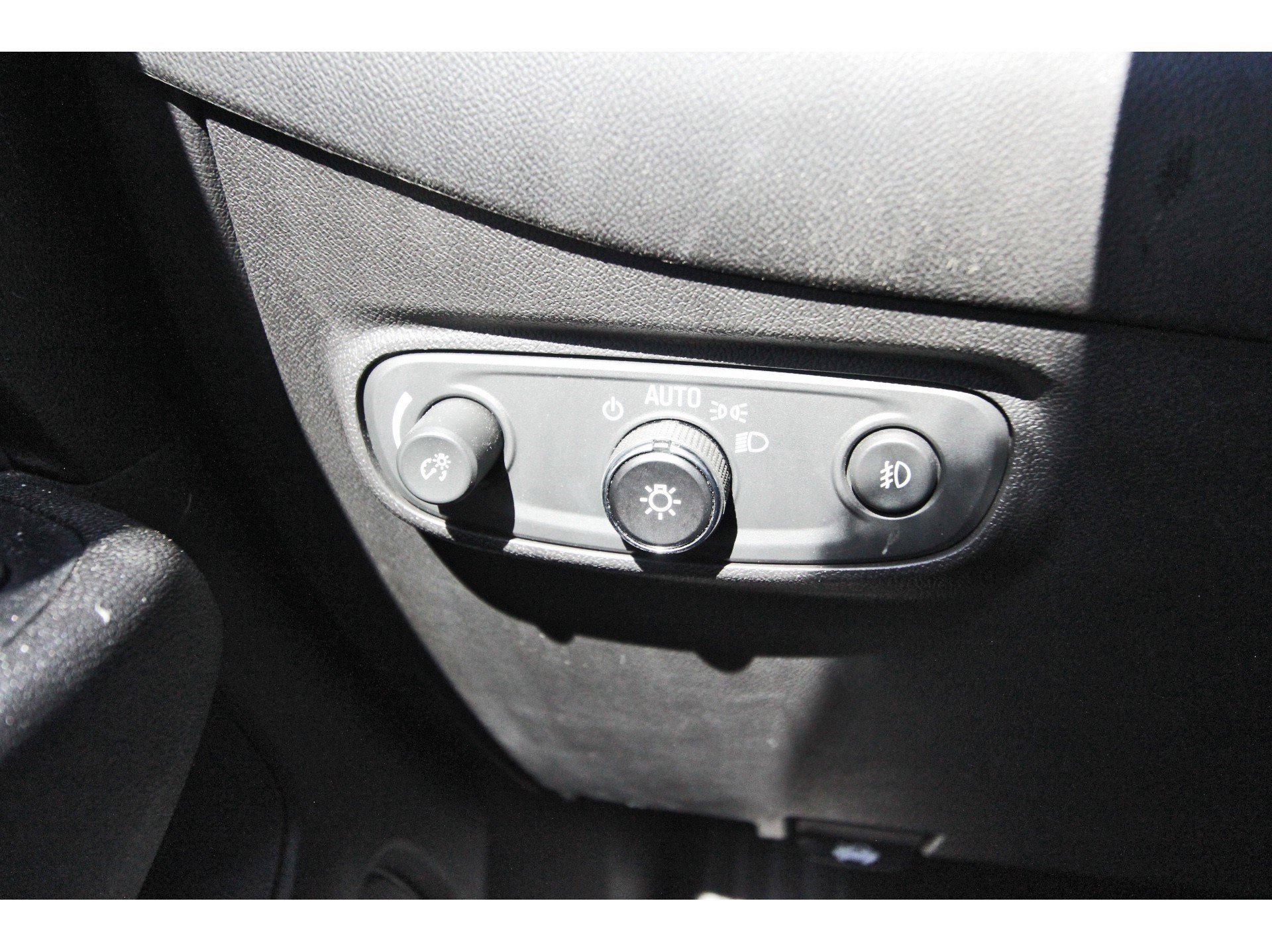 Used 2020 Chevrolet Equinox LT image 21