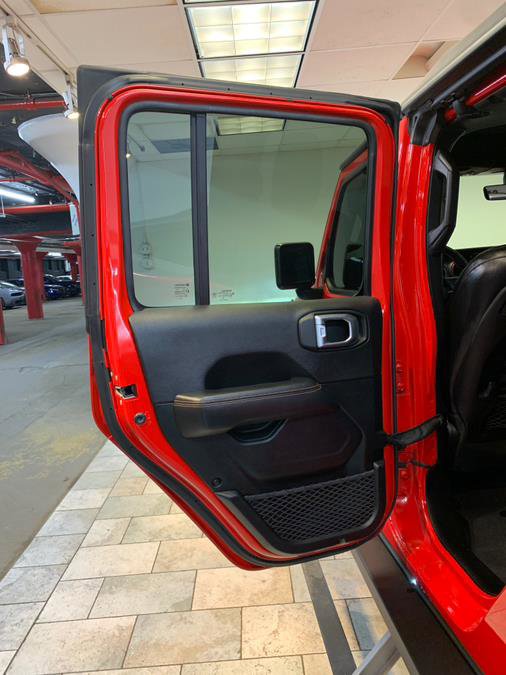 Used 2021 Jeep Gladiator Mojave image 40