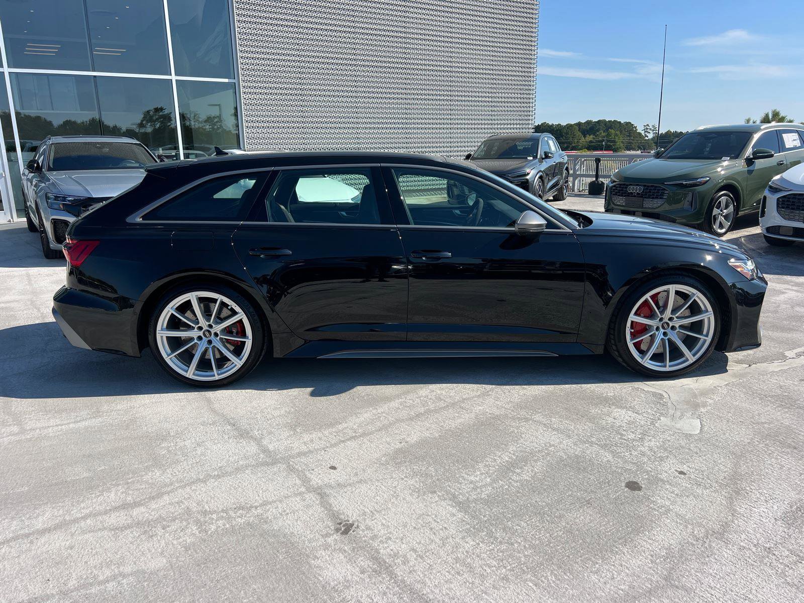 New 2026 Audi RS 6 performance AWD/4WD image 4