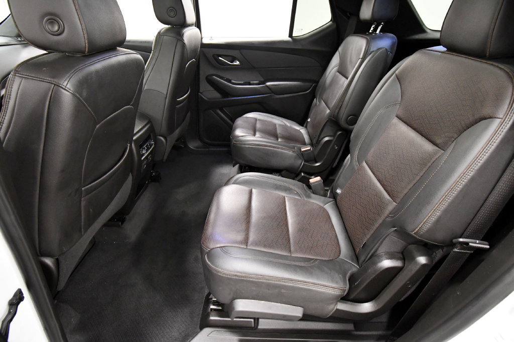 Used 2023 Chevrolet Traverse High Country AWD/4WD image 15