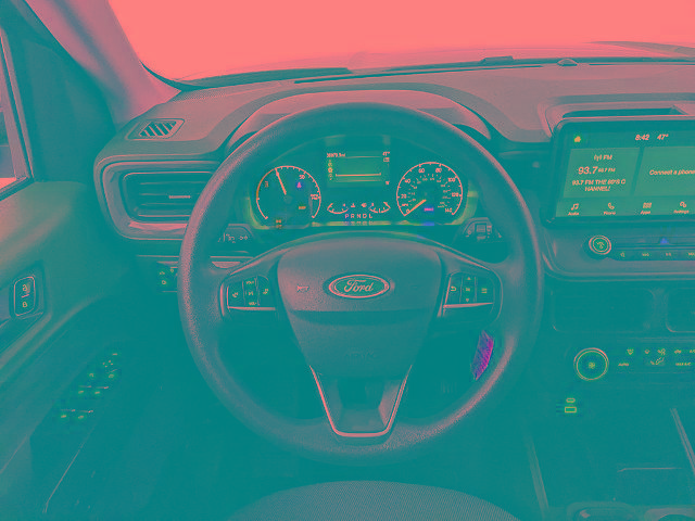 Certified 2022 Ford Maverick XL image 9