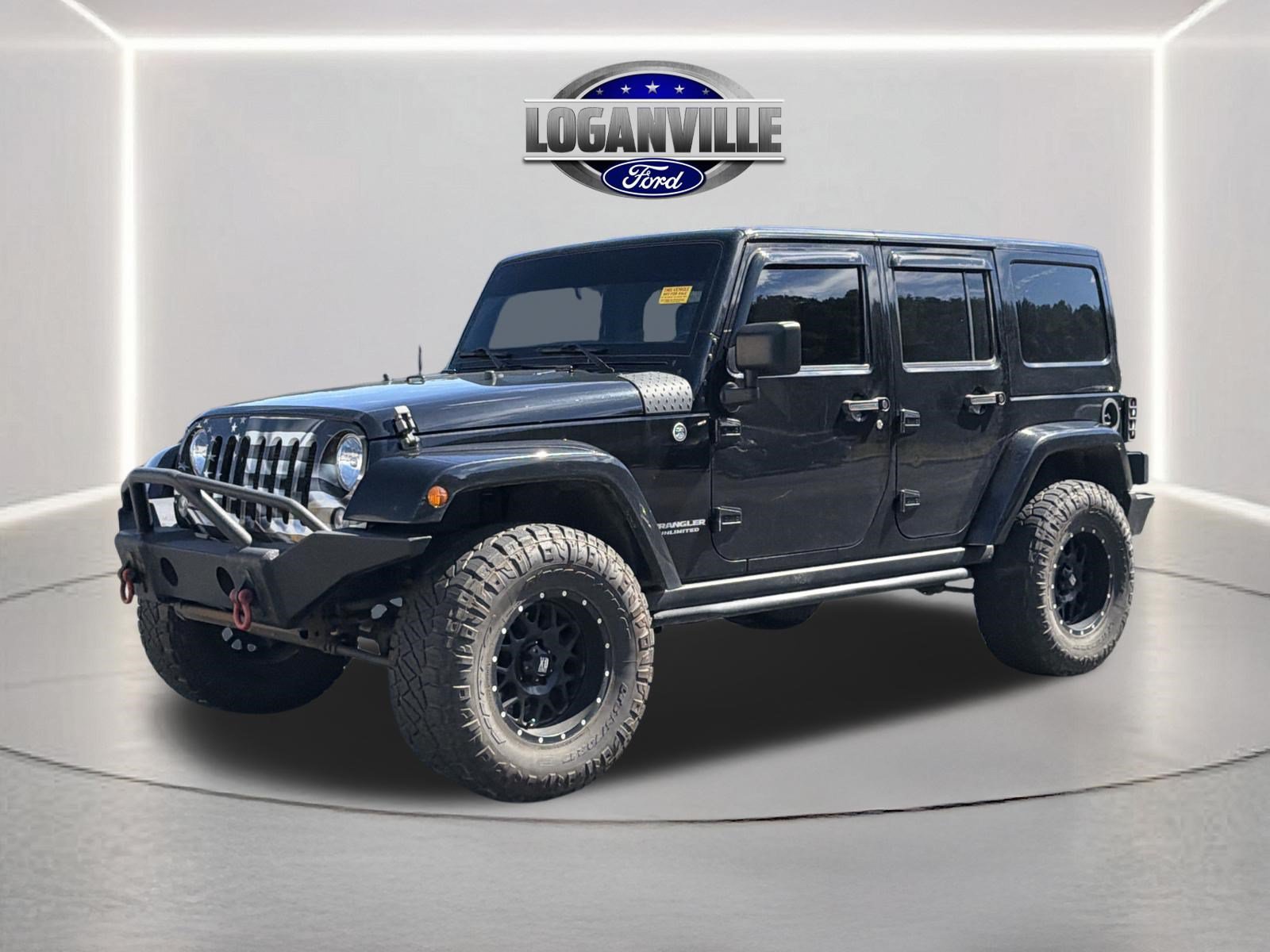 Used 2015 Jeep Wrangler Unlimited Sahara w/ Connectivity Group AWD/4WD image 1