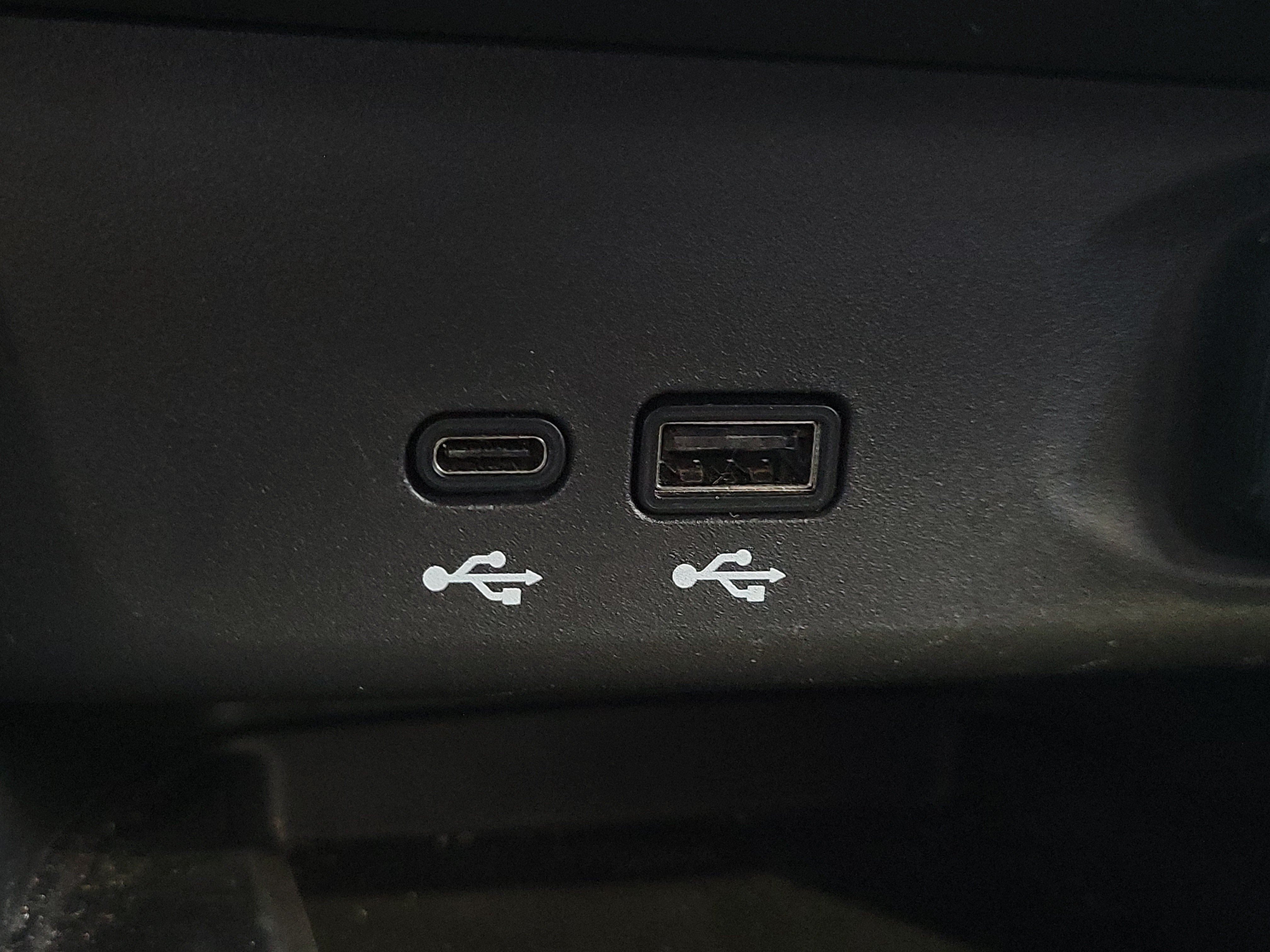 Used 2024 Buick Envista Sport Touring w/ Convenience I Package FWD image 28