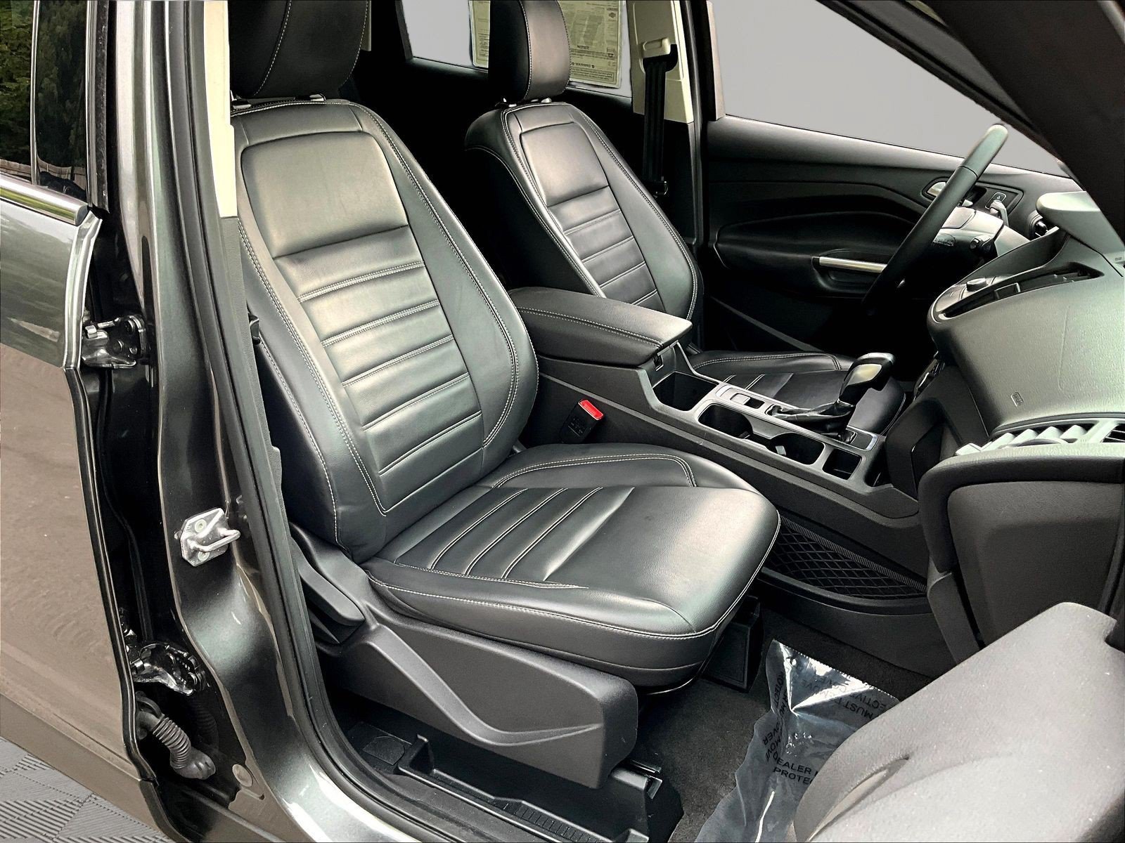 Used 2019 Ford Escape SEL FWD image 30