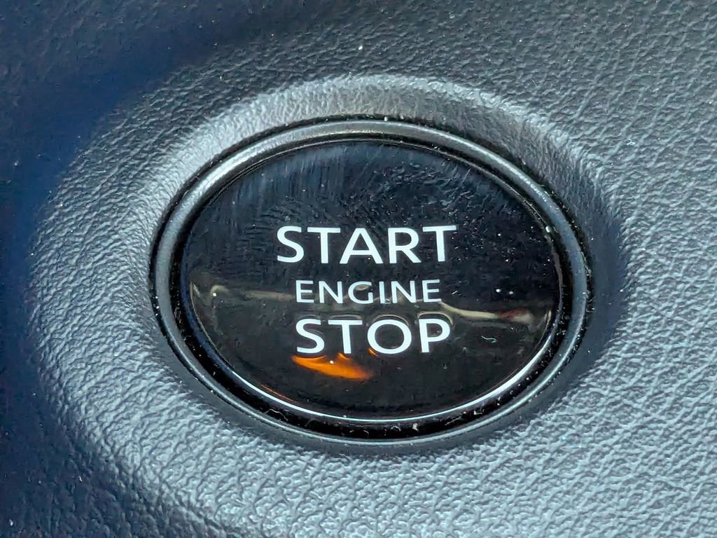 Used 2025 Nissan Z Performance w/ Floor Mat Package image 28