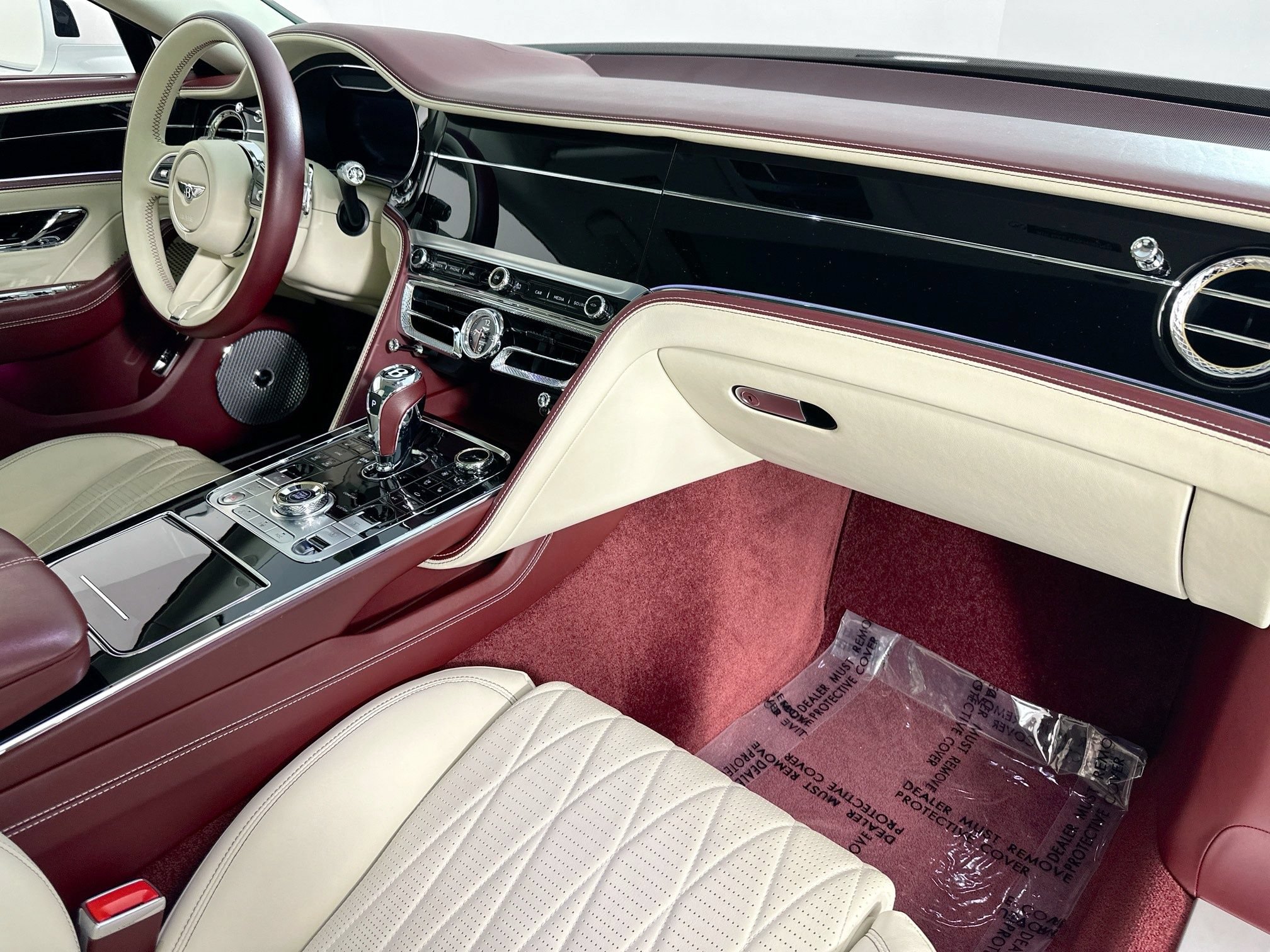Certified 2022 Bentley Flying Spur W12 AWD/4WD image 2