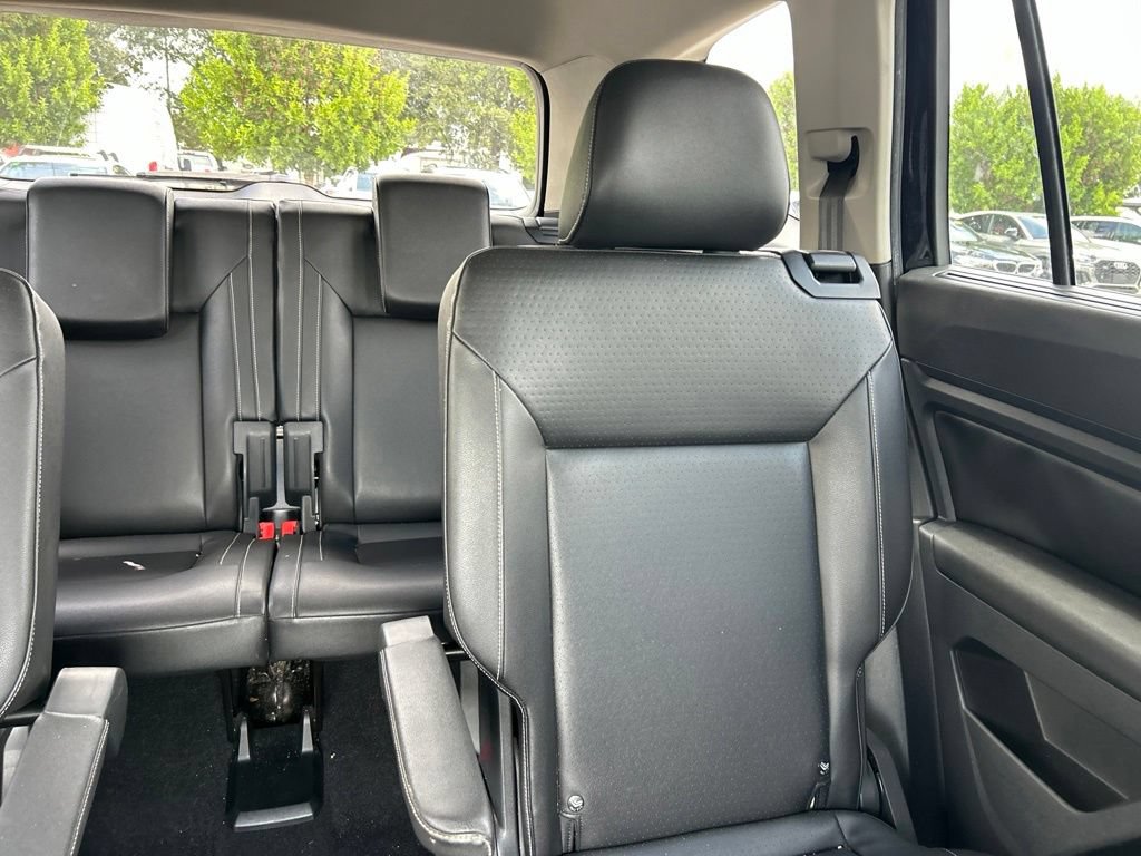 Used 2021 Volkswagen Atlas SE w/ Towing Package FWD image 14