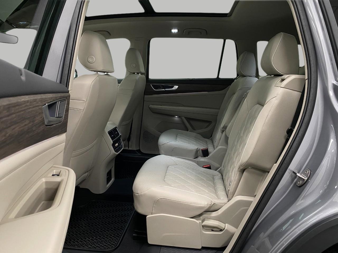 New 2026 Volkswagen Atlas SEL Premium R-Line AWD/4WD image 31