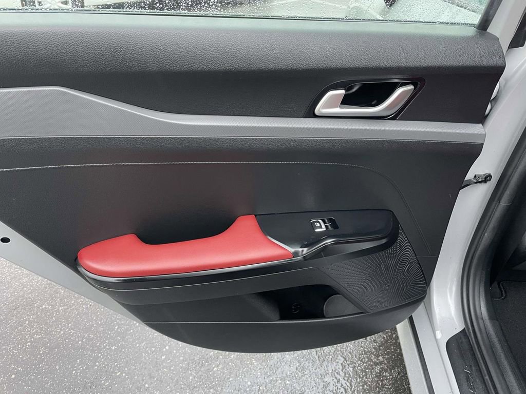 Used 2023 Kia K5 GT-Line image 22