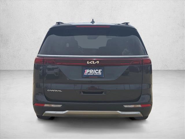 Used 2023 Kia Carnival SX FWD image 4